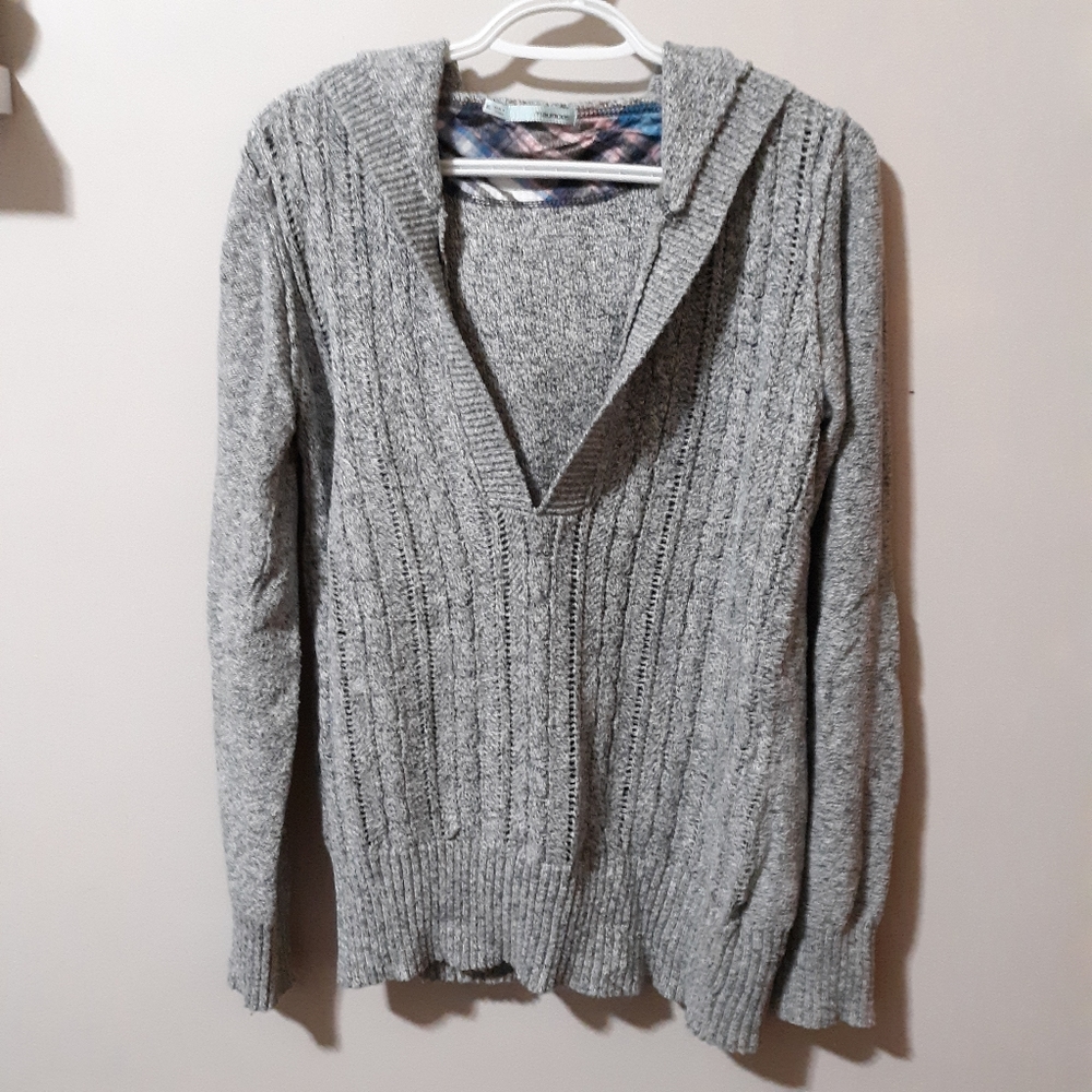 Junior's sweater